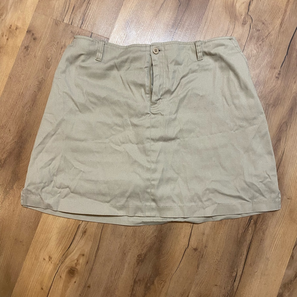 Khaki uniform skort